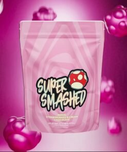 SUPER SMASHED MAGIC STRAWBERRIES N CREAM CHOCOLATE